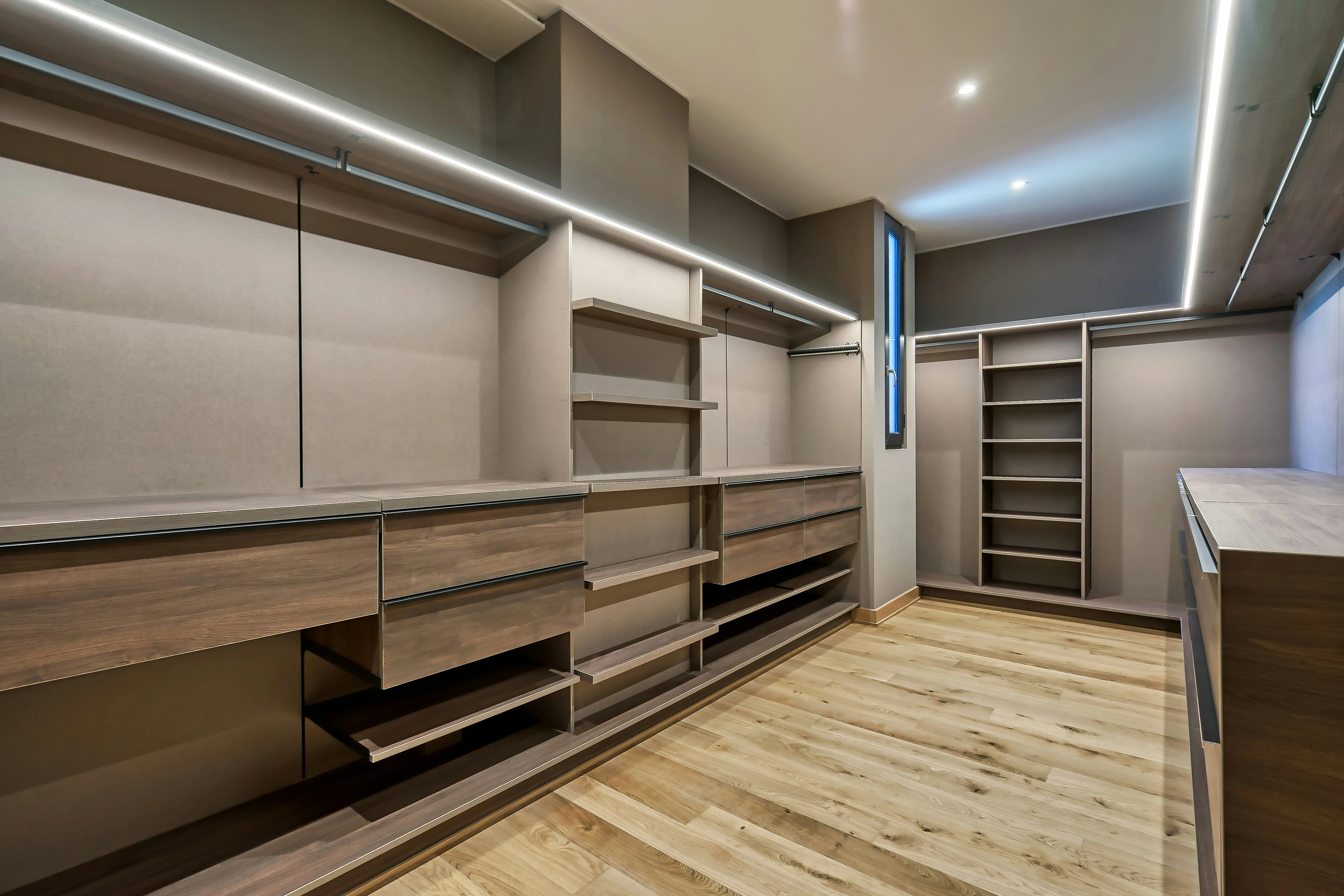 Professionelle Möbelmontage und Aufbau in Seefeld und Ingolstadt